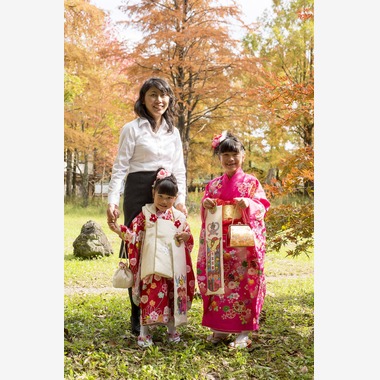 waka photoが出張撮影した「七五三撮影」の家族写真