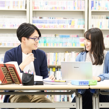 森田寫眞館が撮影した「専門学校パンフレット」の写真