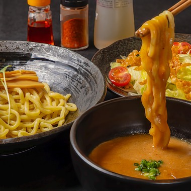 内海　利彦が撮影した「ラーメン店のメニュー」の写真