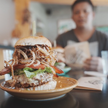 岡田雄太が撮影した「飲食店での写真」の写真