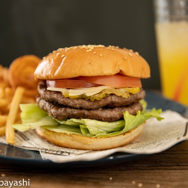 北林事務所が撮影した「グルメバーガー」の写真