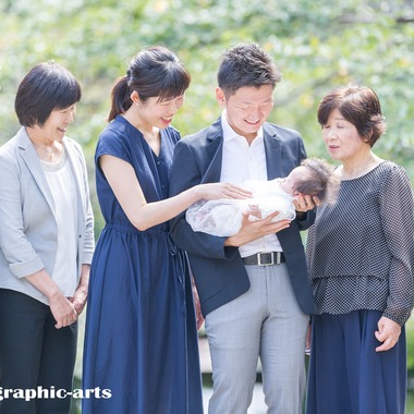 タカギグラフィックアーツが出張撮影した「出張撮影」の家族写真