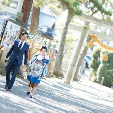 Photo Project PHOTO-ONが出張撮影した「宮参りでの撮影サンプル」の家族写真