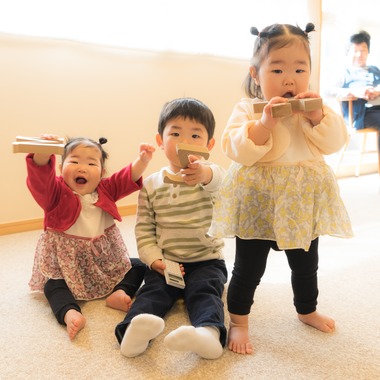 出張撮影サービス　kuro NICO cameraが撮影した「岐阜県の双子ちゃん１歳バースデー」の写真