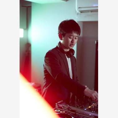 Actが撮影した「アーティスト撮影（プロフィール用）」の写真