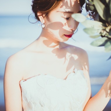 Photo taken by sail - pre-wedding dress