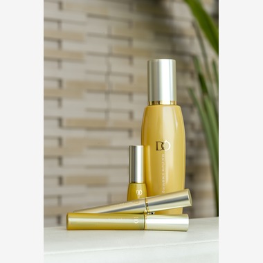 富岡敦が撮影した「まつ毛サロン」の写真