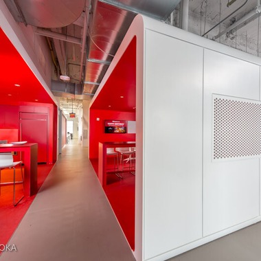 富岡敦が撮影した「ニューヨーク　ラジオ局　撮影」の写真