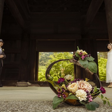 Bernard Lykesが撮影した「春の結婚式」のウェディングフォト