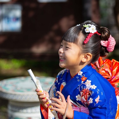 T.Matsumuraが出張撮影した「七五三＠鵠沼伏見稲荷神社」の家族写真