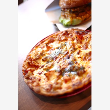 写真屋gonree　阿波根里恵が撮影した「奄美大島ハンバーガーショップ」の写真