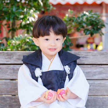 高夏写真店が出張撮影した「七五三の撮影」の家族写真