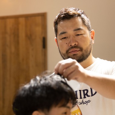 元木 ヒデが撮影した「THIRD Cut Shop」の写真