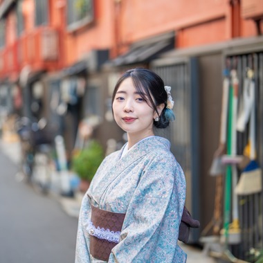 ARUKU PHOTOが撮影した「浅草寺周辺での記念撮影」の写真
