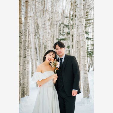 須田桃加が撮影した「美瑛前撮り撮影」のウェディングフォト