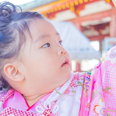 写真スペース　フォトラッシュが出張撮影した「山口県防府天満宮七五三」の家族写真