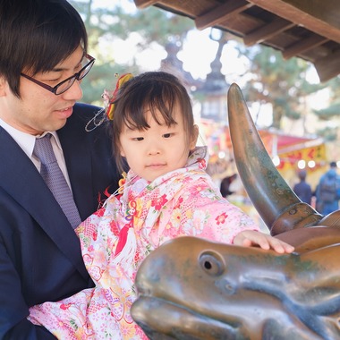 高夏写真店が出張撮影した「七五三の撮影」の家族写真