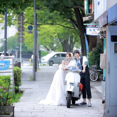 Photo taken by STUDIO AQUA - outdoor pre wedding photos