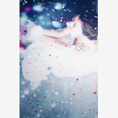 Photo taken by sail - pre-wedding dress