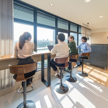 フォトスタジオENOが撮影した「企業プロフィール」の写真