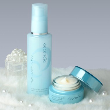 有限会社　澤田スタジオが撮影した「化粧品」の写真