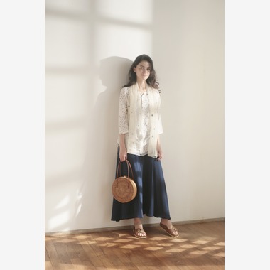 SEE LIKE PHOTOが撮影した「アパレル　ファッション　モデル　スタジオ　イメージカット」の写真