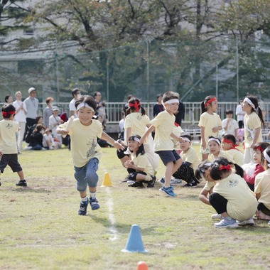 合名会社西出健太郎事務所が撮影した「幼稚園行事」の写真