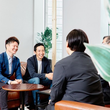 Shun Kanazawaが撮影した「法人様インタビューカット」の写真