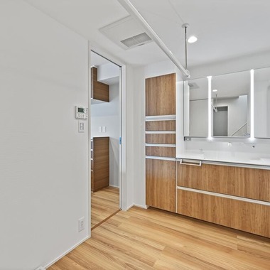 野口　恭平が撮影した「不動産　一軒家　　新築」の写真