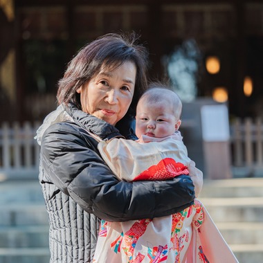 玉城　肇が出張撮影した「お宮参り撮影」の家族写真