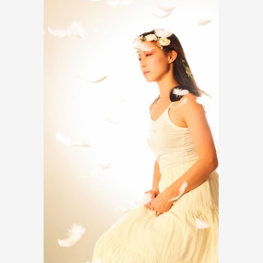 写真屋gonree　阿波根里恵が撮影した「フライヤー用アーティスト撮影」の写真