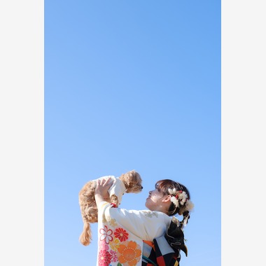 高夏写真店が出張撮影した「成人式の撮影」の家族写真