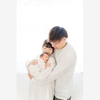 ウィリアムズ　侑依が撮影した「ニューボーンフォト」の写真