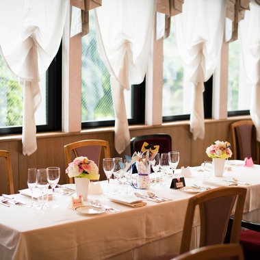 Photo taken by atelier epica/kaz 43zoo - party shot in restrant