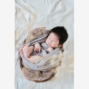 シコロハルナが撮影した「ニューボーンフォト」の写真