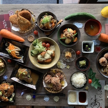 株式会社デザインヒルズが撮影した「料理、企業、不動産撮影」の写真