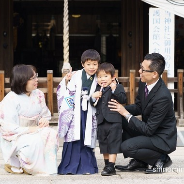 しのみんこフォトが出張撮影した「七五三フォト」の家族写真
