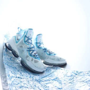 関場優太が撮影した「ECサイト用スニーカー撮影」の写真