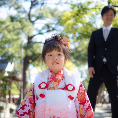岩本隆之が出張撮影した「七五三撮影」の家族写真
