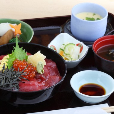 森安　照が撮影した「創作料理・和食・定食・お弁当」の写真