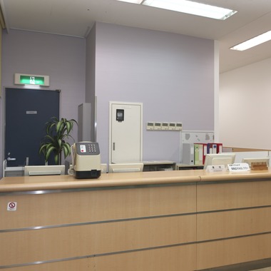 秋山新吾が撮影した「屋内作例」の写真