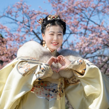 寫樂斎が撮影した「大学卒業記念（江の島）」の写真