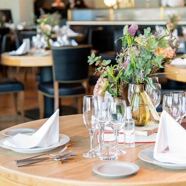 Photo taken by Youki photo LLC - wedding