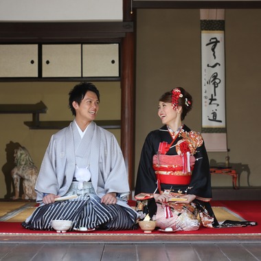 E-Weddingが撮影した「ロケーション前撮り」のウェディングフォト