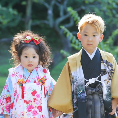 高橋 透（Coo&Sea STUDIO代表）が出張撮影した「七五三フォト＠横浜」の家族写真