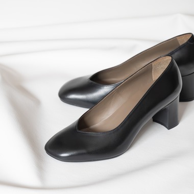 Batz Photoが撮影した「パンプス物撮り」の写真