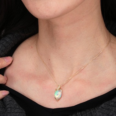 細川正人写真事務所が撮影した「ジュエリー化粧品」の写真