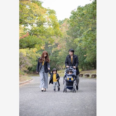 SBODY PHOTOが撮影した「大阪万博記念公園での家族写真」の写真
