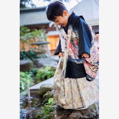 板橋薫平が出張撮影した「氷川神社七五三」の家族写真