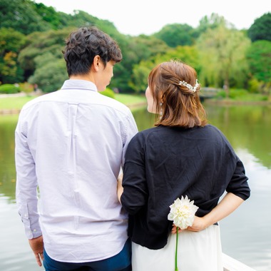 荻山 拓也が撮影した「自然に囲まれながらのマタニティ＆カップルフォト撮影！」の写真